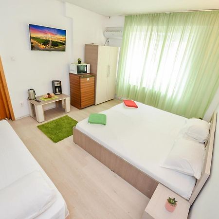 Bucharest City Center Suites ภายนอก รูปภาพ