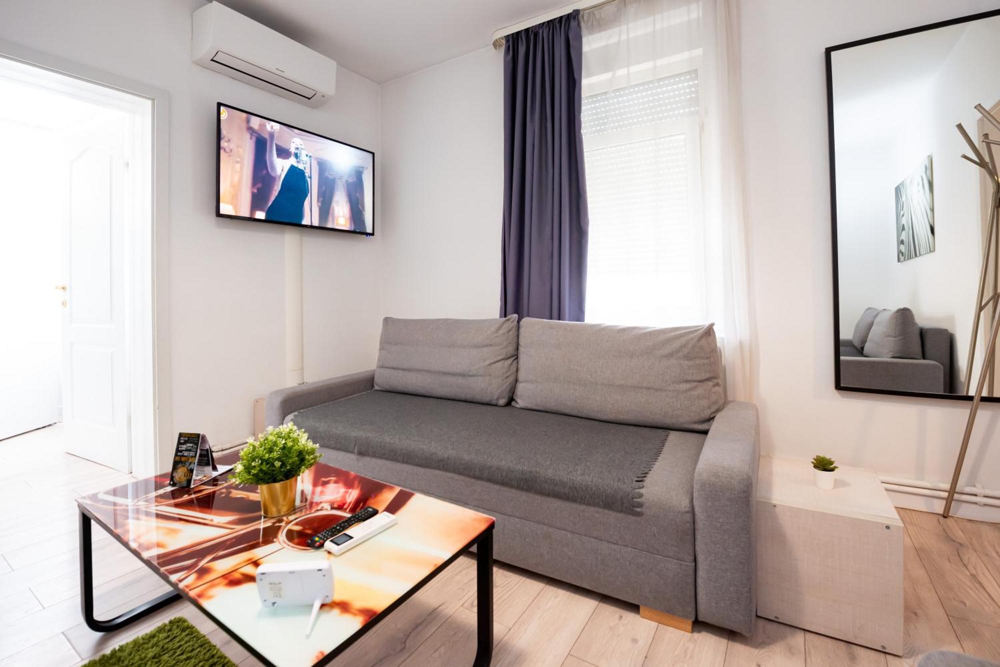 Bucharest City Center Suites ภายนอก รูปภาพ