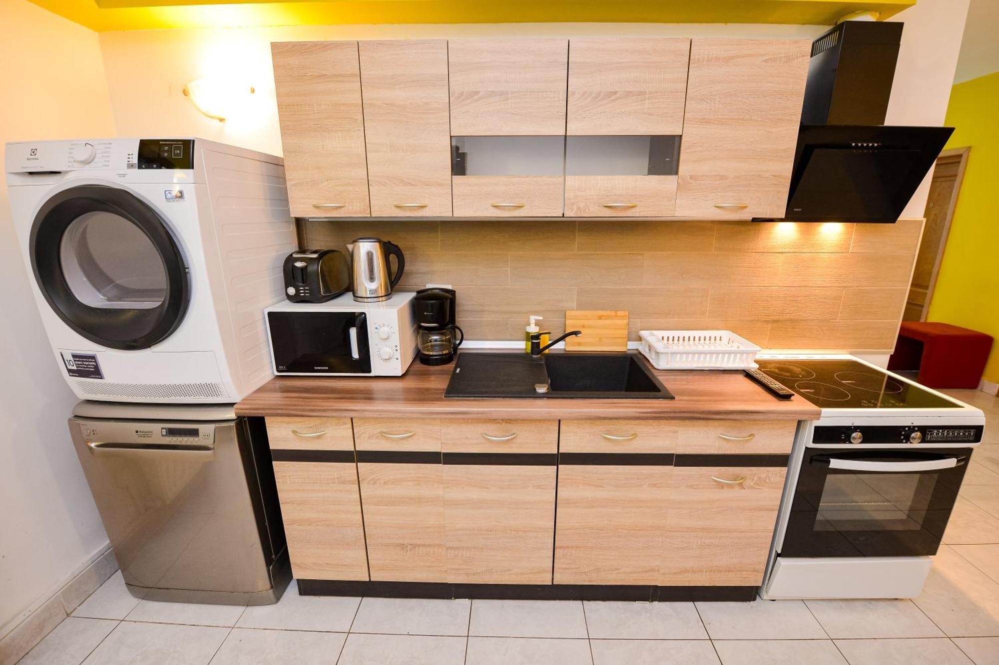 Bucharest City Center Suites ภายนอก รูปภาพ