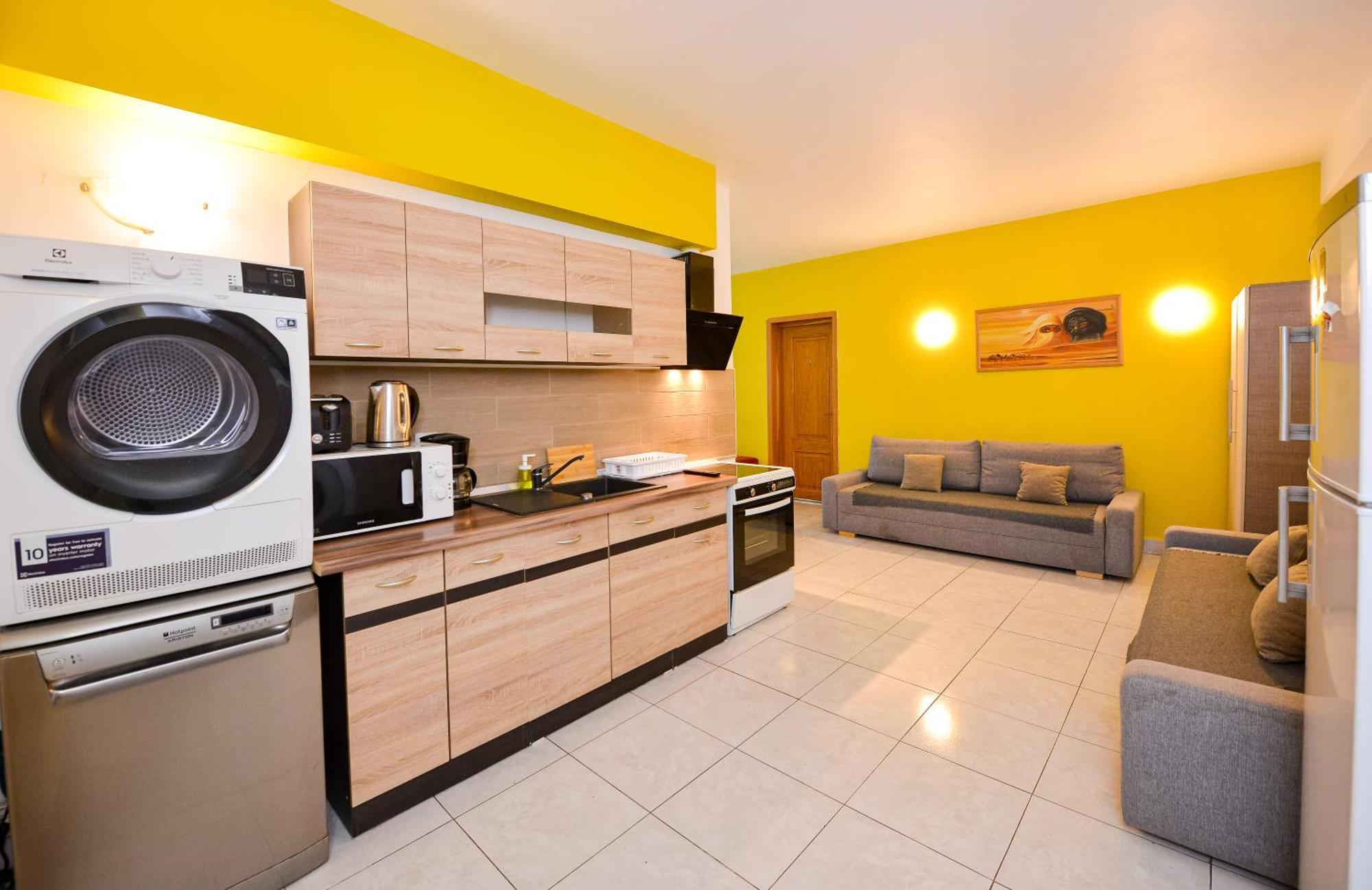 Bucharest City Center Suites ภายนอก รูปภาพ
