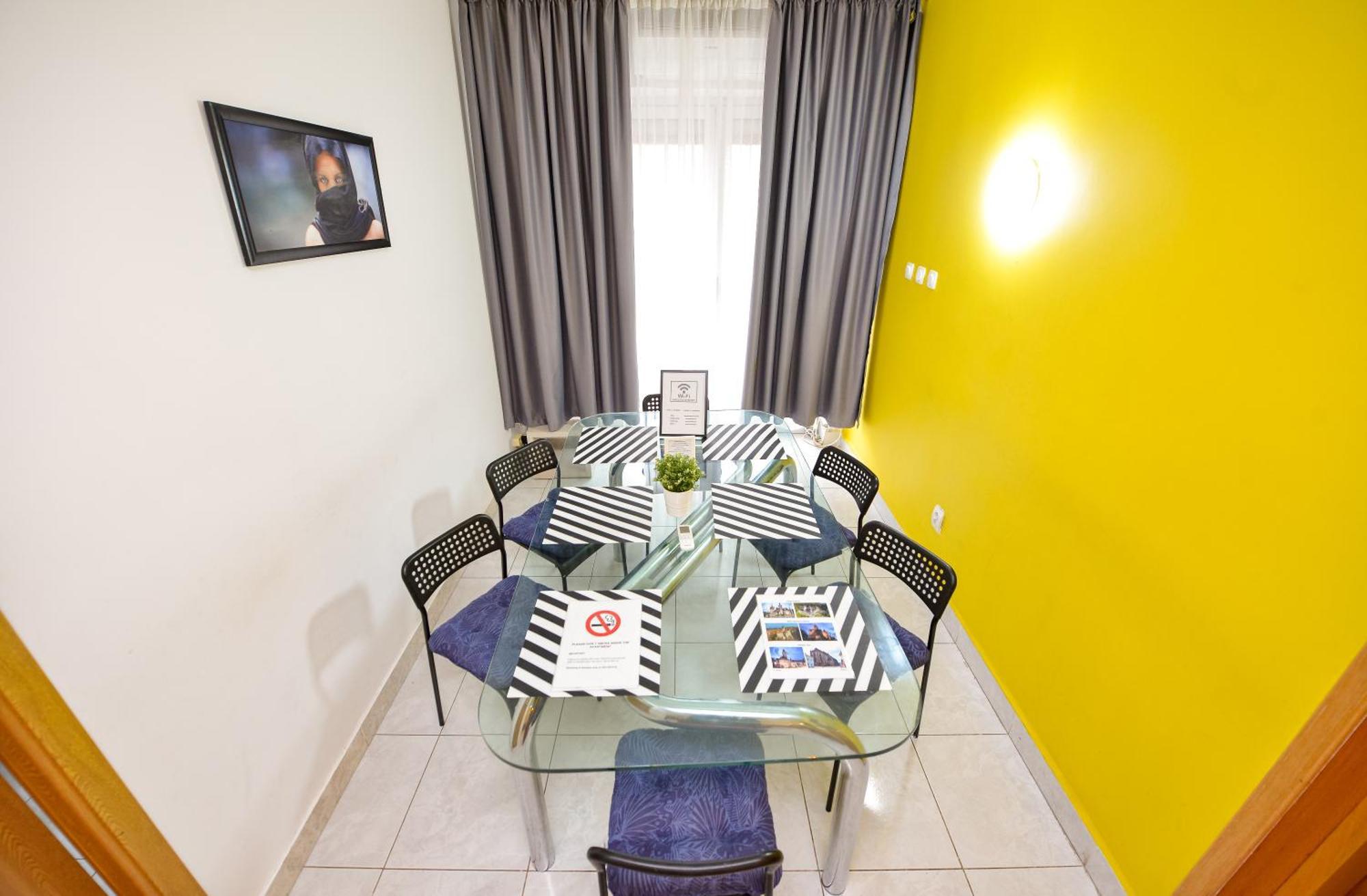 Bucharest City Center Suites ภายนอก รูปภาพ