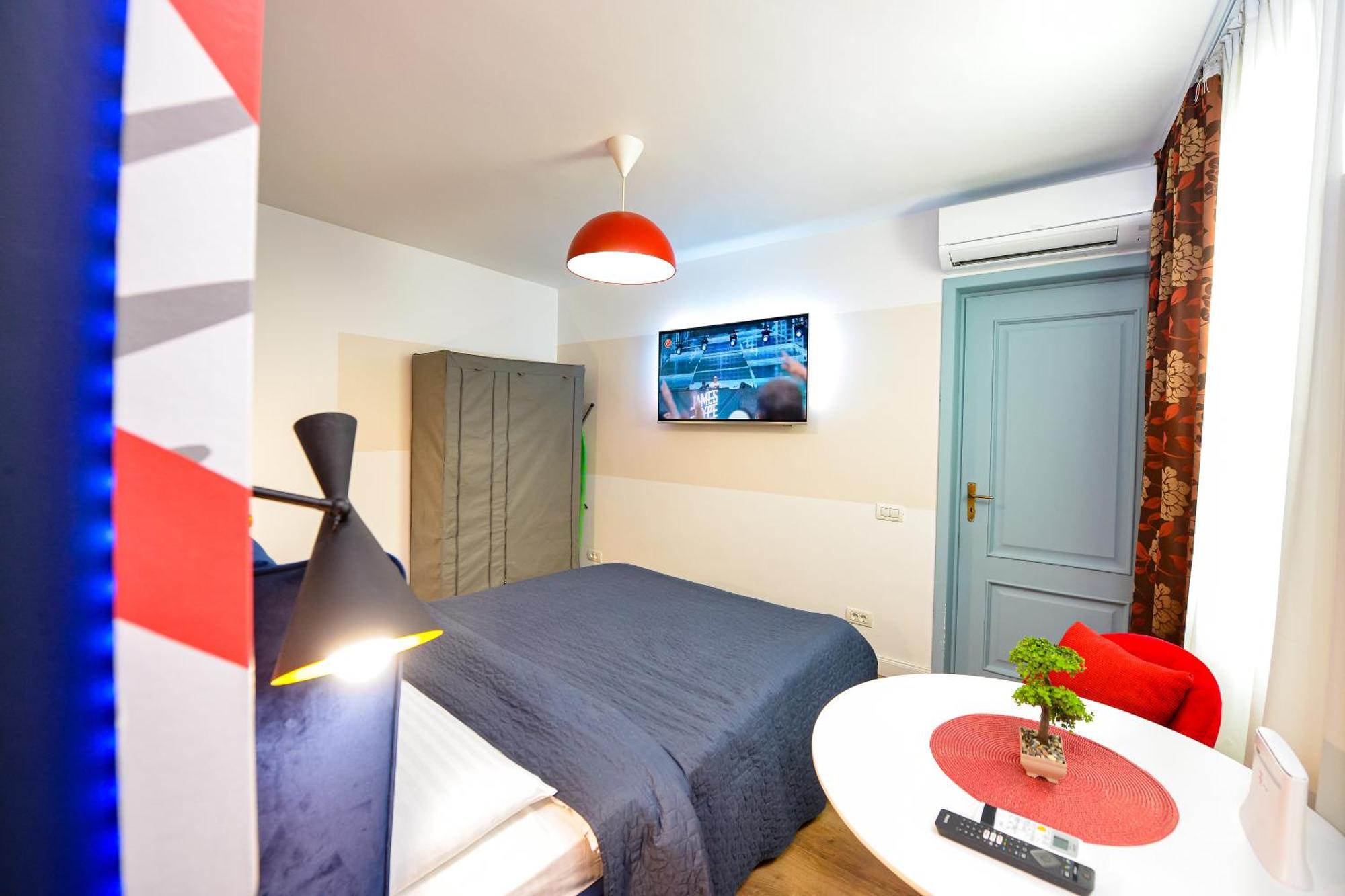 Bucharest City Center Suites ภายนอก รูปภาพ