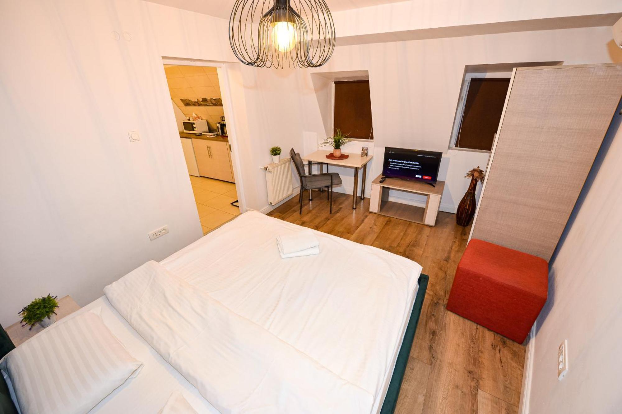 Bucharest City Center Suites ภายนอก รูปภาพ